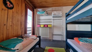 2 chambres, fer et planche Ă repasser, accĂšs au Wi-Fi (inclus)