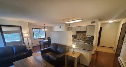 Tomar Park Apt 1 - KP101APT1