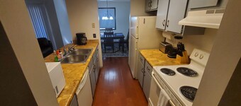 Tomar Park Apt 4 - KP101APT4