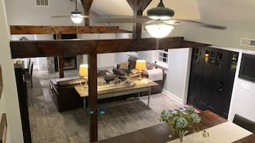 Smart TV, fireplace, video games, DVD player