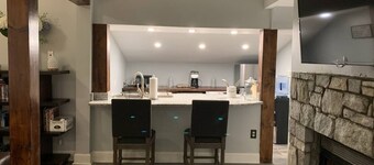 Pleasant Hills Farm Guest Cottage (Farm Stay just 20 mins to Washington DC)