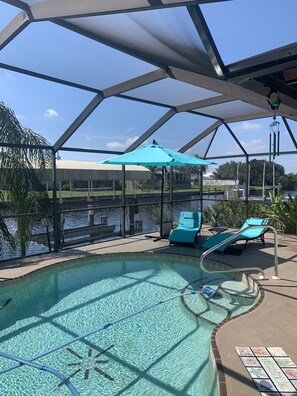 Outdoor pool, a heated pool