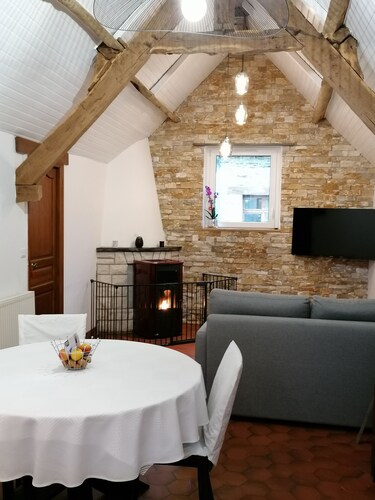 Comfortable country house (linen / internet / air conditioning) 5 minutes from the A20 motorway