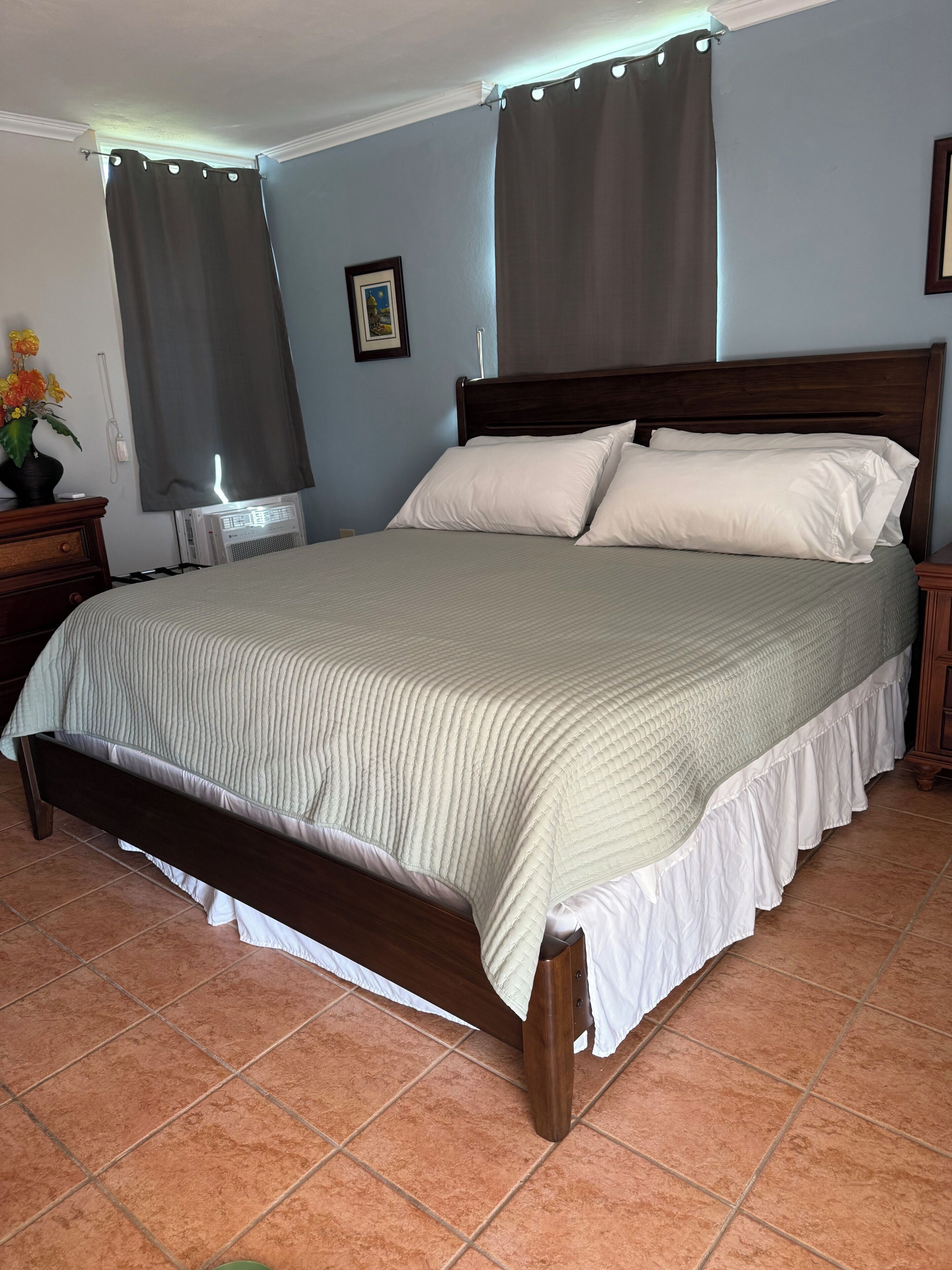 3 chambres, bureau, fer et planche à repasser, Wi-Fi gratuit