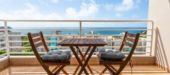 Oceanview Lighthouse Villa