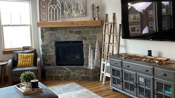 Smart TV, fireplace, video games, DVD player