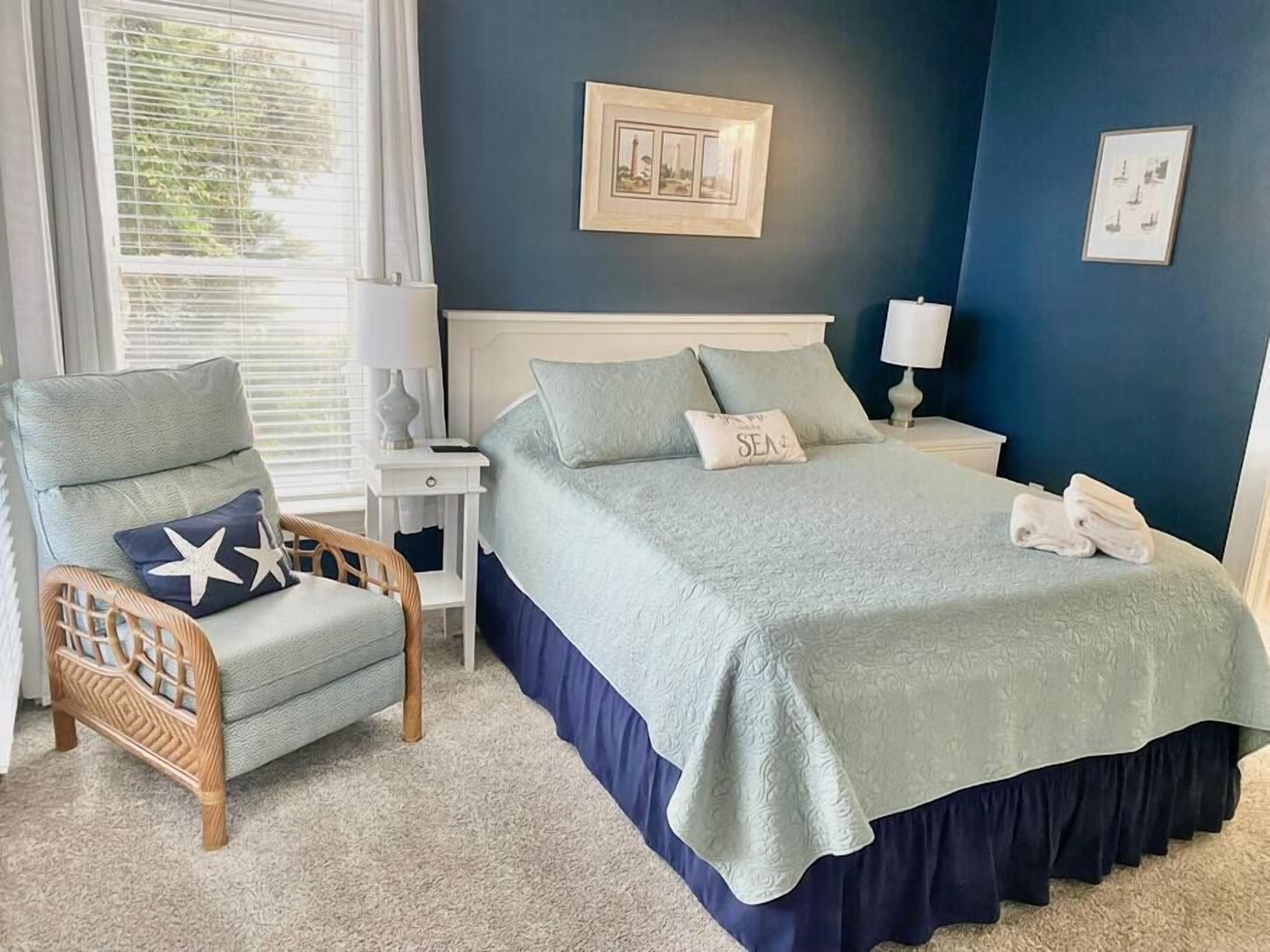 3 多间卧室、办公桌、熨斗/熨衣板、旅行婴儿床