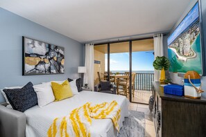 2 habitaciones, tabla de planchar con plancha y cuna de viaje 