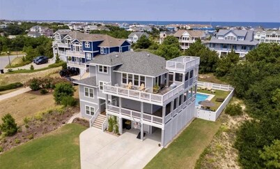 Great for Families, Salt Water Pool, Sea & Sound Views, Quiet Gated Cul-De-Sac