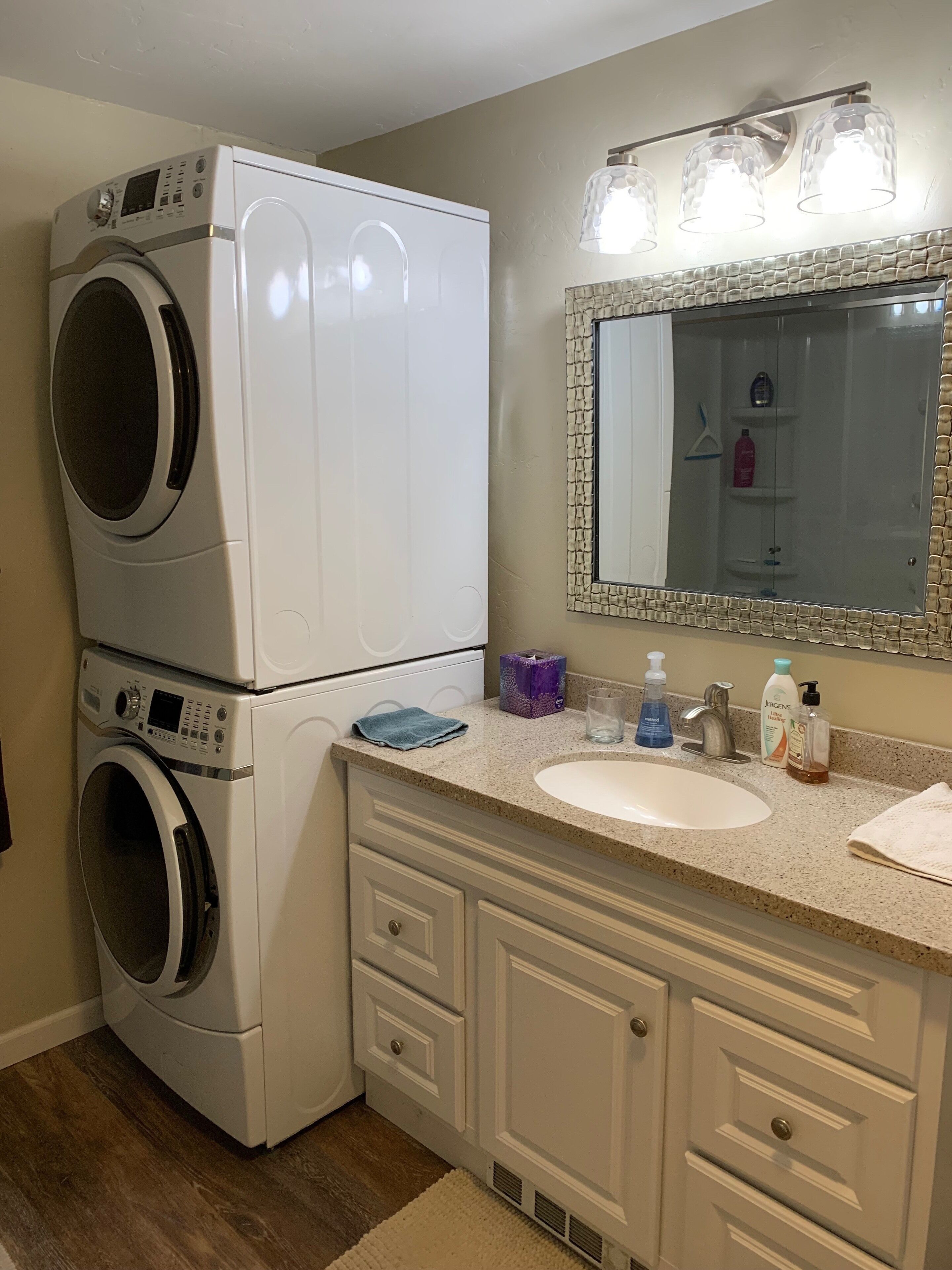 Shower, towels, soap, toilet paper