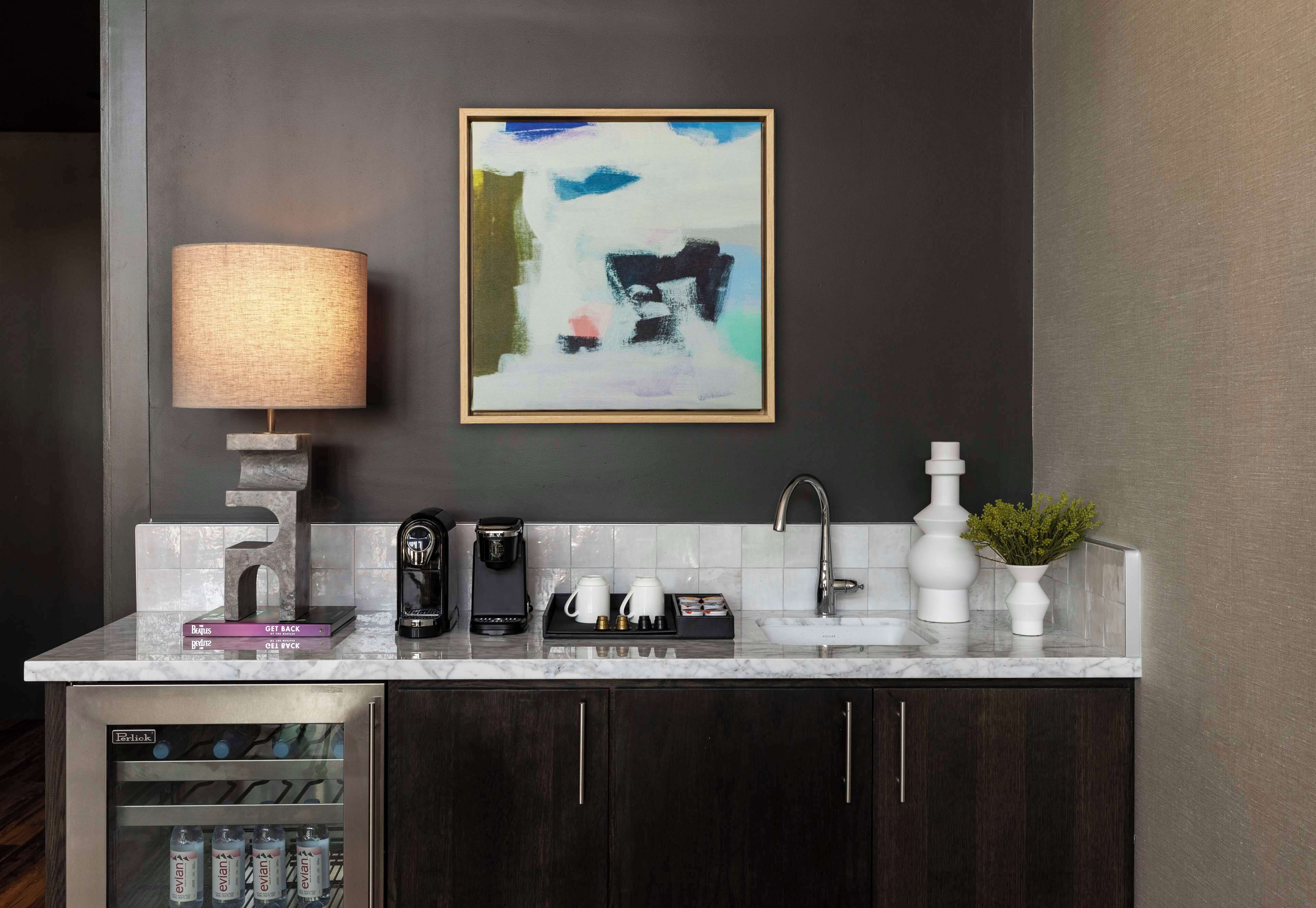 1 bedroom, egyptian cotton sheets, premium bedding, down duvets