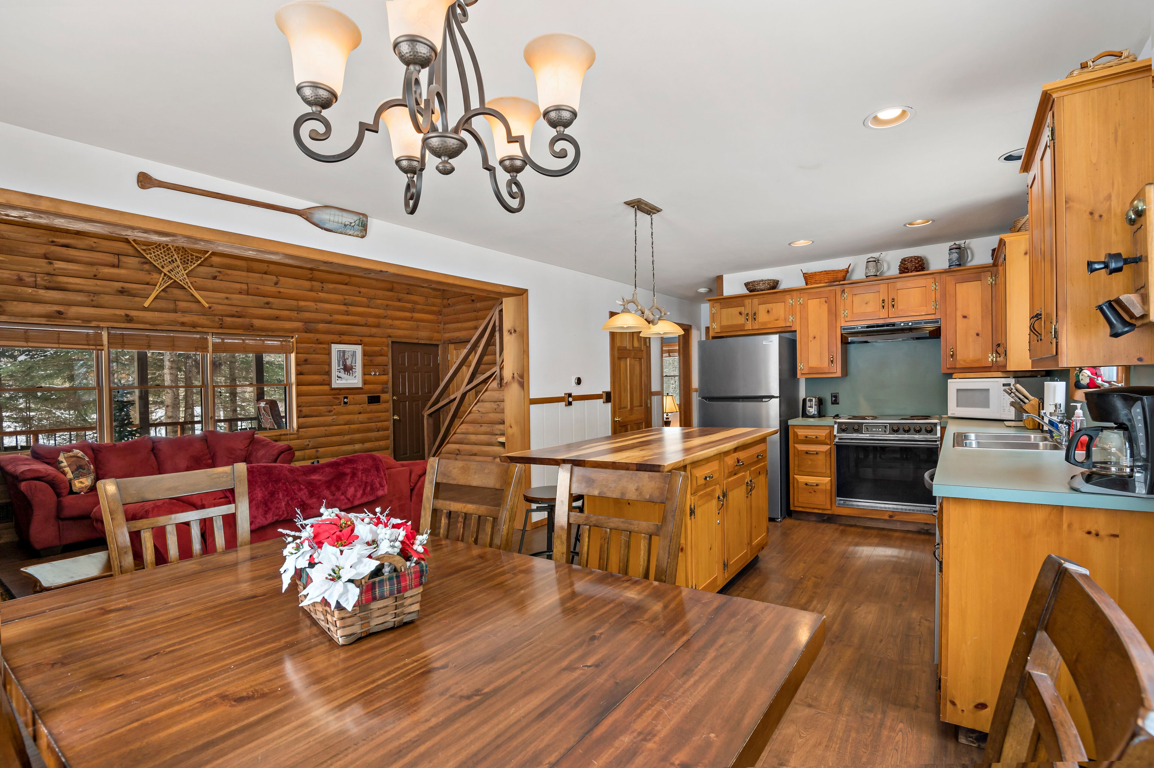 9 Best PetFriendly Cabin Rentals In Old New York Updated 2024