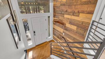 House, Multiple Beds (Diamond Peak - Unit 20) | Interior