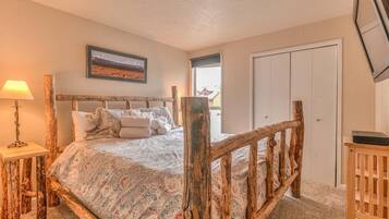 Condo, Multiple Beds (Abbot House - Unit 8) | 3 bedrooms, free WiFi