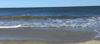 Spacious home with private pool & game room. Sleeps 15. Close to Ocean City. 