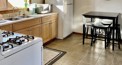 Downtown Arcata Sinatra Suite