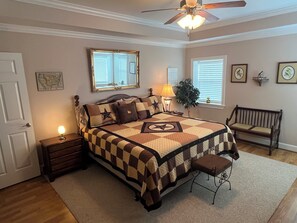 2 bedrooms, free WiFi, bed sheets - Modern Barndominium on 35 quiet acres 10 miles from Round Top Antique Fair (Burton)