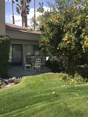 Outdoor dining - LaQuinta ( (9th hole Delight ) (La Quinta)