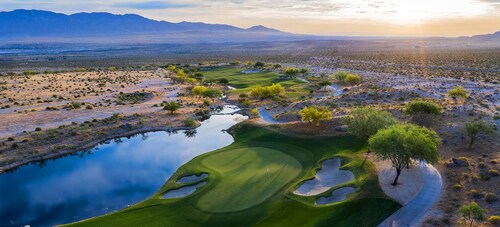 Mesquite style villa on golf course with amazing desert and mountain views