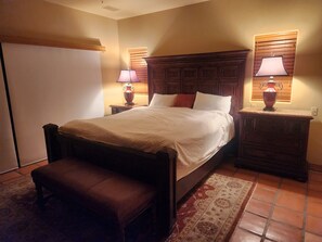 3 chambres, bureau, fer et planche à repasser, Wi-Fi gratuit