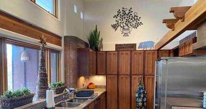 Adventure & Serenity in Litchfield Park | Sleeps 8