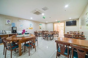 Dining - Greentree Inn Nanjing Zhongshan Mausoleum Scenic Area Zhongling Street Subway Station Express Hotel (Nanjing)
