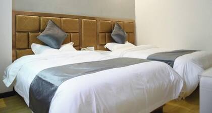 Shell Lishui High-speed Railway Station Hotel