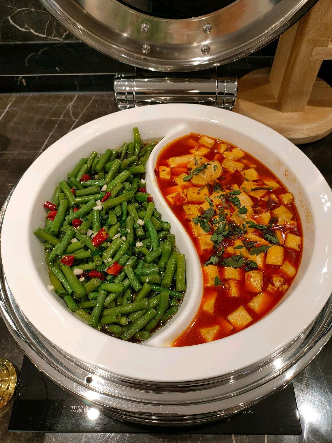 Thức ăn và đồ uống