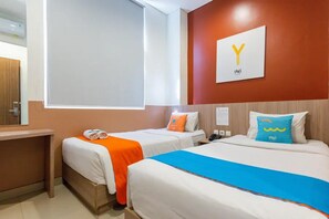 Room - Sans Hotel Rajawali Surabaya (Surabaya)