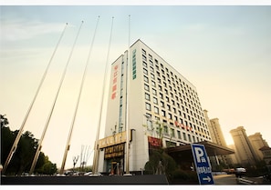 Unclassified image, 2 of 49, button - City Comfort Inn (Wuhu)