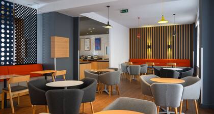 Holiday Inn Express Almaty