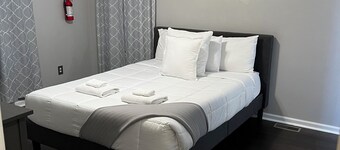 Clean spacious home near Sentara Hospital