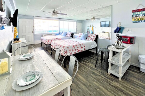 1 bedroom, desk, Internet, bed sheets