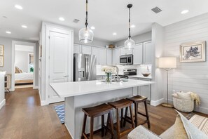 Fridge, microwave, dishwasher, coffee/tea maker