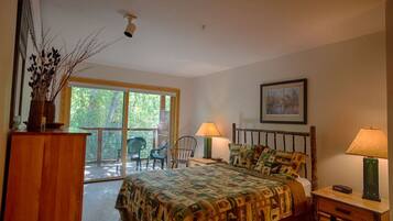 3 chambres, fer et planche Ă repasser, Wi-Fi gratuit, draps fournis