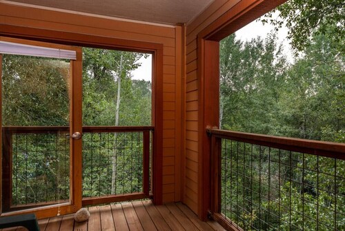 Moose Retreat: Aspen Groves, Patio, Hot Tub, Near Grand Targhee