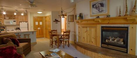 TV connectée, cheminée