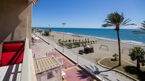 Property grounds - Apartment "Studio 1 - Sea Front" Near the Beach with Sea View, Balcony, Terrace & Garden (Rincón de La Victoria)