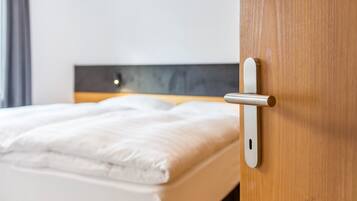 1 室のベッドルーム、WiFi (無料)、ベッドシーツ