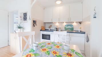 Kühlschrank, Ofen, Geschirrspüler