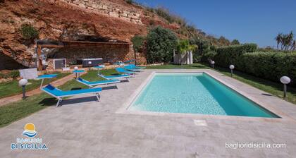LAST MINUTE 23 AUGUST - 14 SEP. - WWW.BAGLIORIDISICILIA.COM