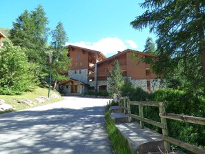 Extérieur