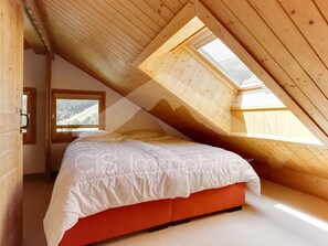 3 bedrooms, free WiFi - Bright 4-room apartment in Méribel with mezzanine, wifi and parking, near slopes (Méribel)