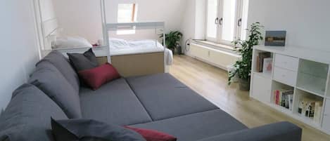 1 chambre, lit parapluie, Wi-Fi, draps fournis