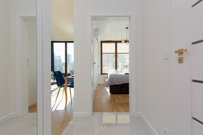 1 bedroom, iron/ironing board, WiFi, bed sheets - Ogrodowa 31/35 Warsaw | Stylish Apartment with Parking (Warszawa)