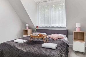 3 Schlafzimmer, Bügeleisen/Bügelbrett, Reisekinderbett, WLAN