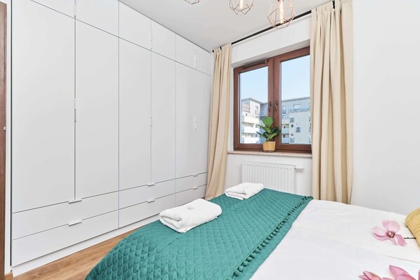 1 chambre, fer et planche à repasser, Wi-Fi, draps fournis