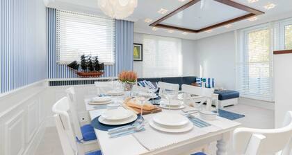 Klimatisierte Wohnung | Balkon, Parkplatz, 600 m zum Strand