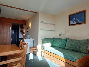 TV - Ski-in studio, pets allowed, Arc 1800 (Les Arcs 1800)