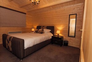3 Schlafzimmer, Bügeleisen/Bügelbrett, Reisekinderbett, kostenloses WLAN